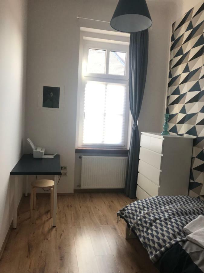 French Touch Apartment With Free Parking Budapeste Exterior foto