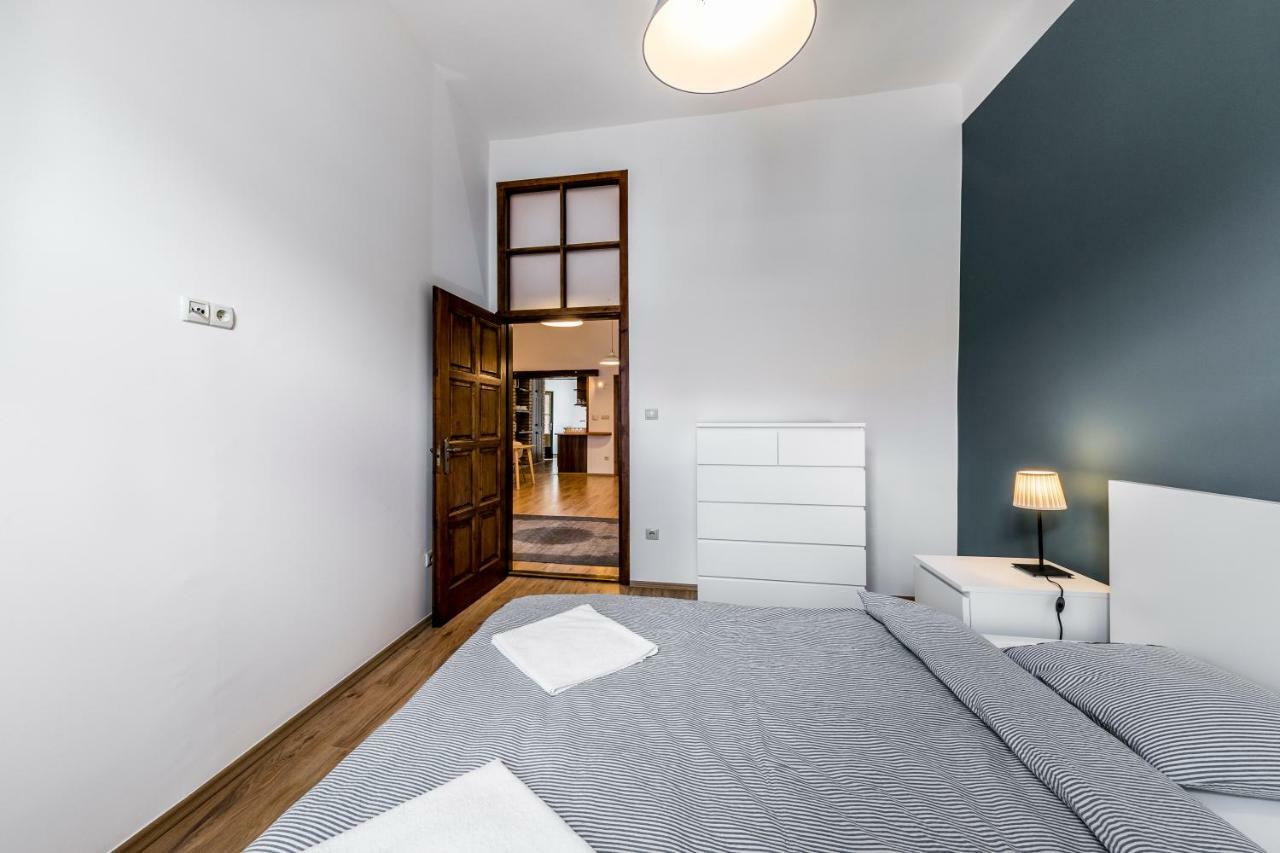 French Touch Apartment With Free Parking Budapeste Exterior foto